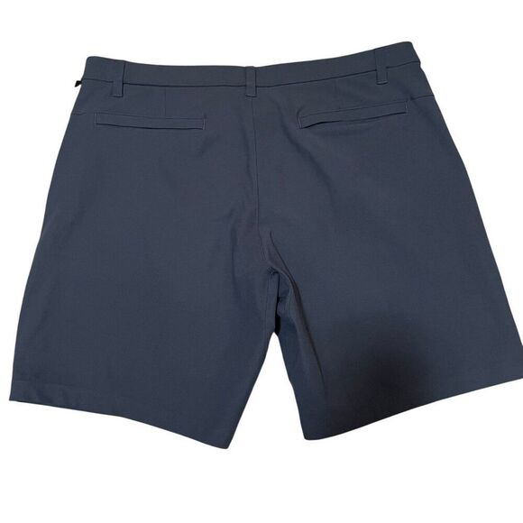 LULULEMON 9" Commission Slim Fit Stretch Cotton Blend Black Chino Shorts Sz 38 - Picture 5 of 5